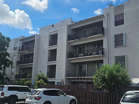 2nd image of 5625 W 20th Ave APT 208