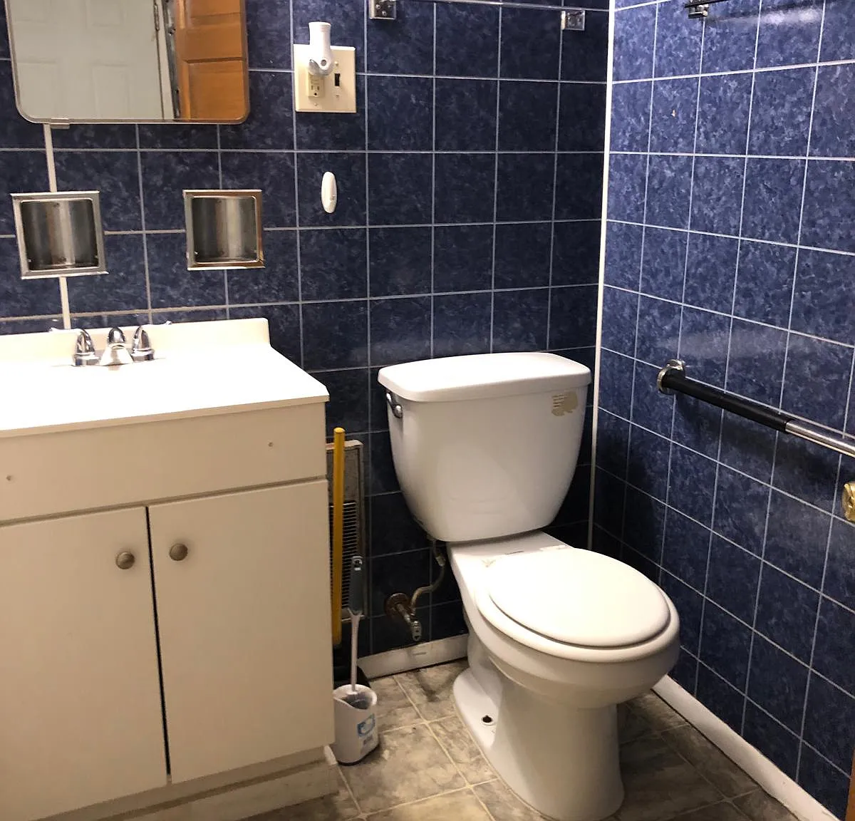 2 bed, 500 sqft, $1,400 — Photo 2