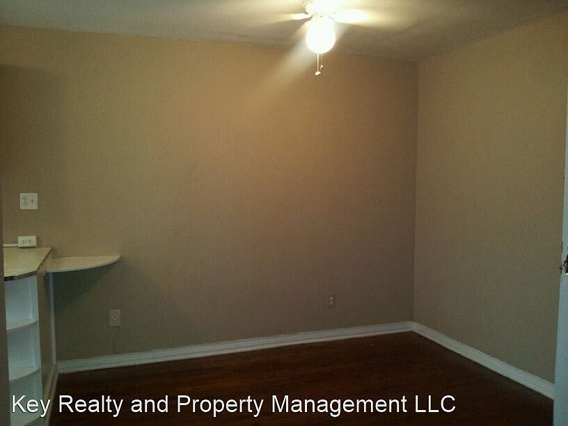 1st image of 1740 NW 17th St #18