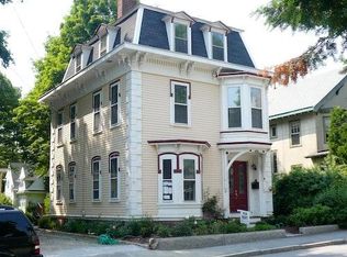 86 School St #A, Manchester, MA 01944