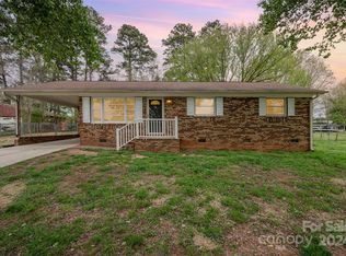 3758 Branding Iron Dr, Gastonia, NC 28052