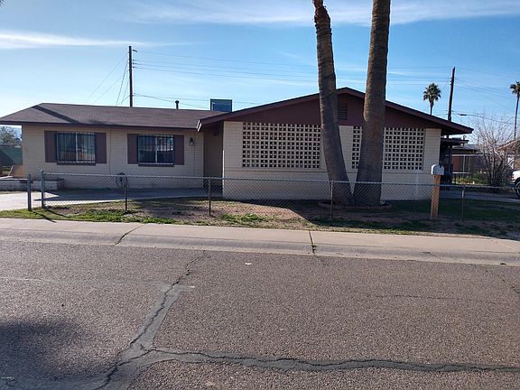 2nd image of 1949 E Carver Dr