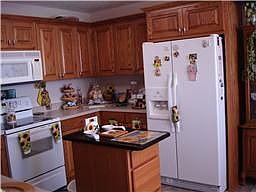 2nd image of 1002 Emerald Way