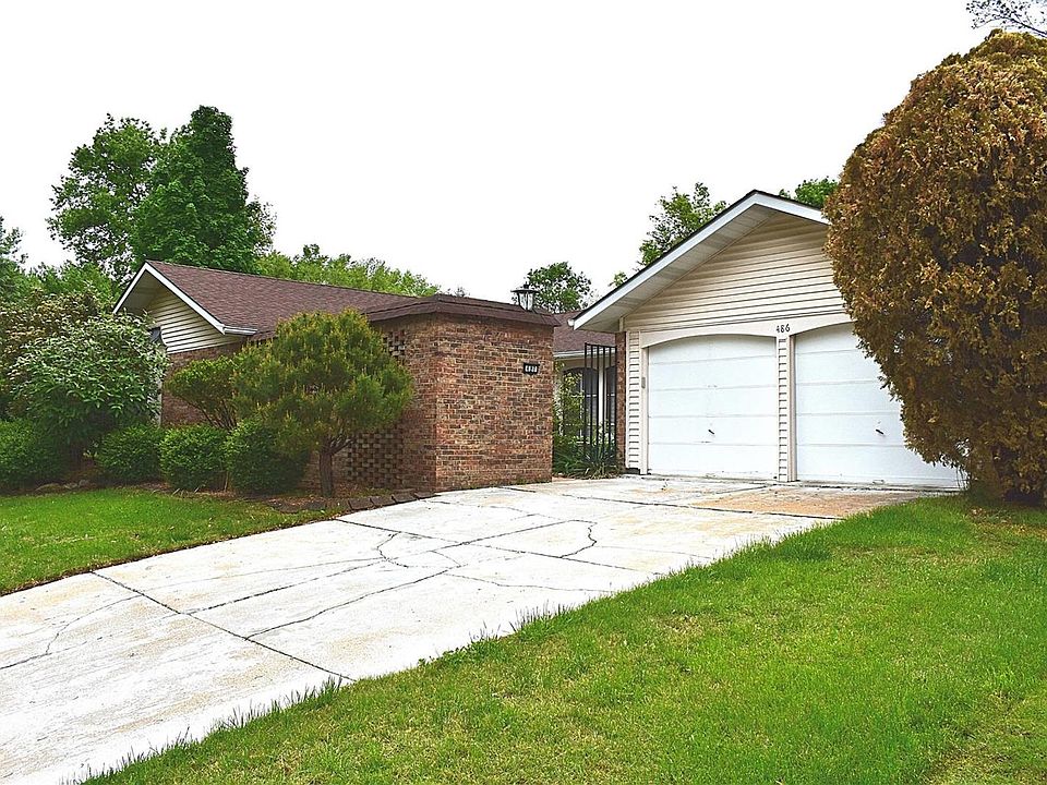 1st image of 486 Ironwood Dr