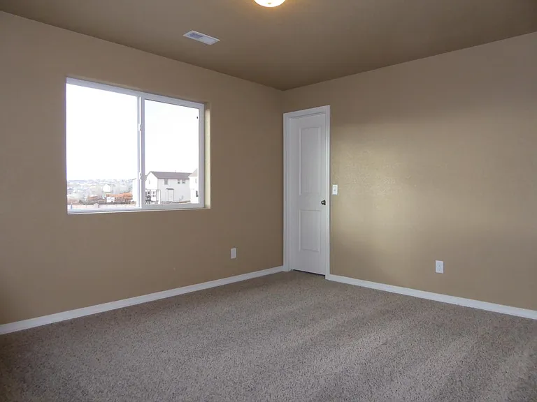 3713 Reindeer Cir — Photo 22