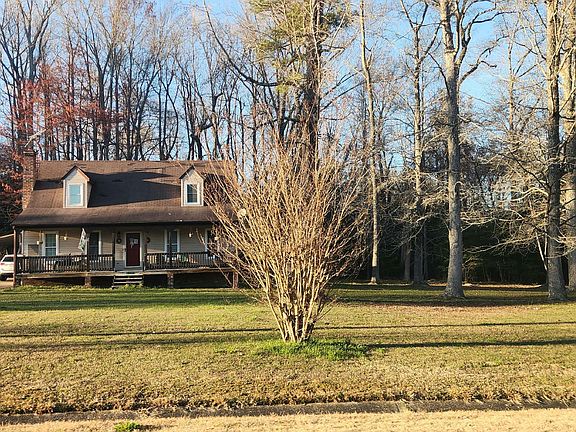 3rd image of 4500 Woodstock Rd