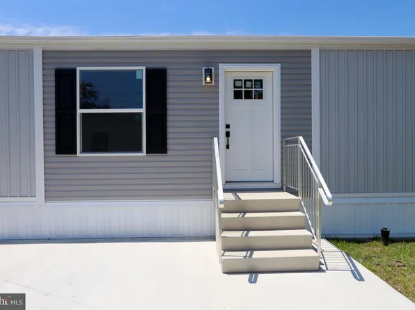 734 Circle Ct, Mullica Hill, NJ 08062