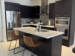 6310 NW 103rd Pl APT 103, Doral, FL 33178
