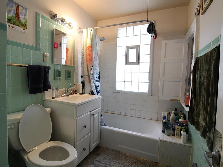 3200 N Bartlett Ave — Photo 8