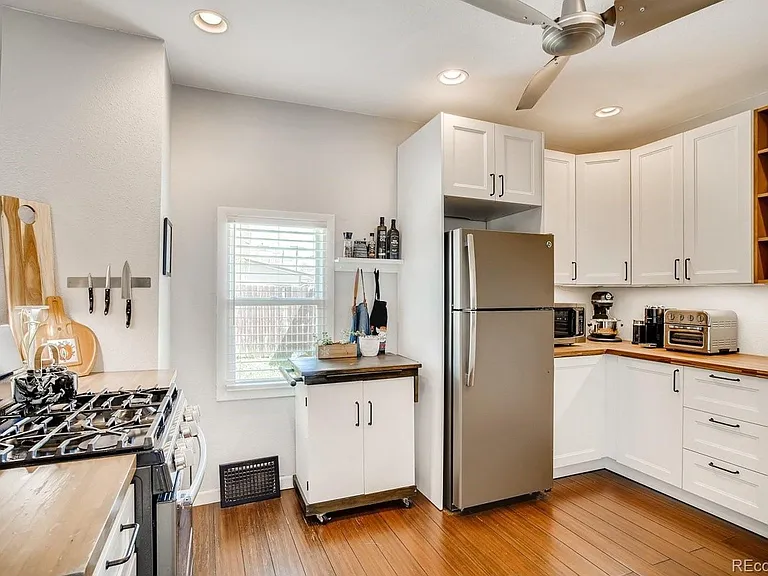 4032 N Pecos St — Photo 16