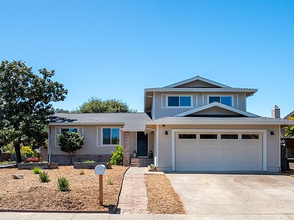 3rd image of 140 Vista View Place