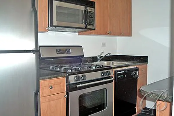 Rented by Bellmarc Realty | media 32