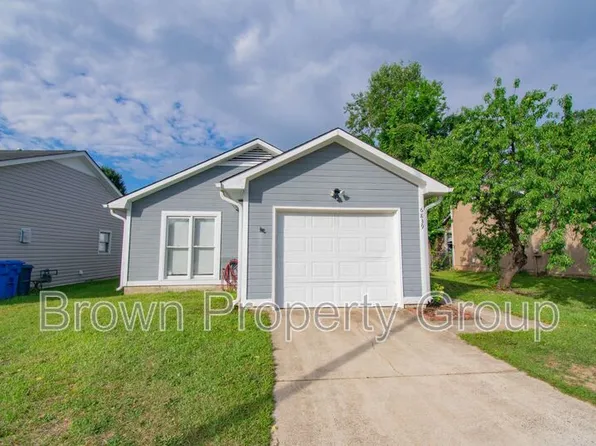 6839 Shawcross Ln, Fayetteville, NC 28314