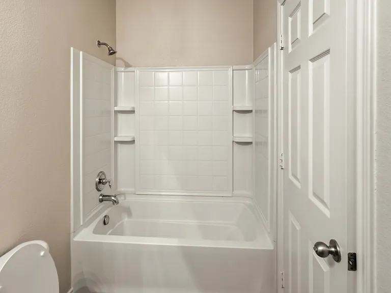 807 Clear Water Dr — Photo 25