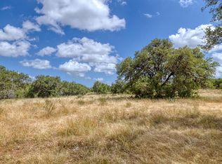 1032 N Kahn Dr, Rio Frio, TX 78879