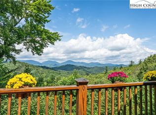 137 Avalanche Trl, Boone, NC 28607
