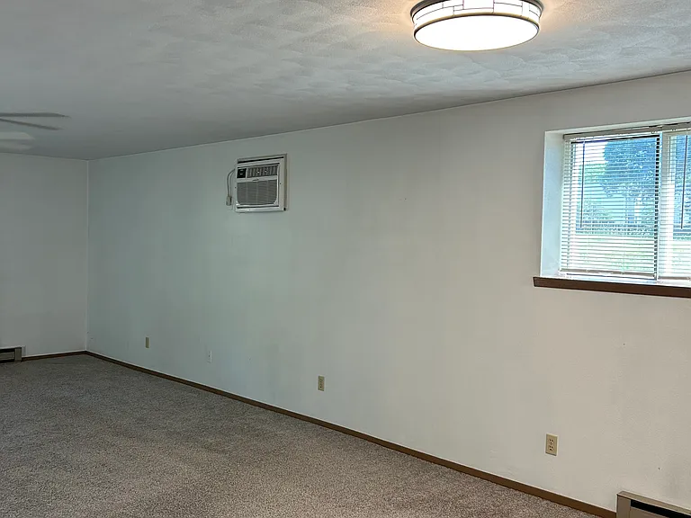 4580 Applewood Ln #1 — Photo 6