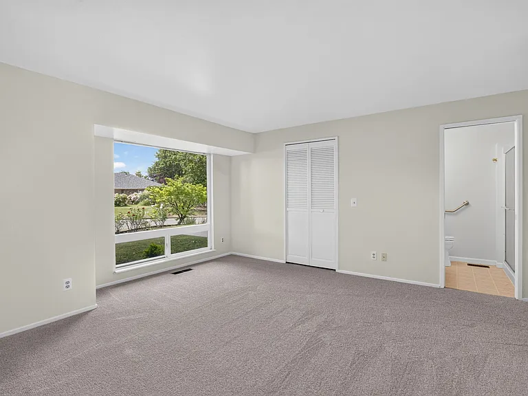 3470 NW Park View Dr — Photo 14