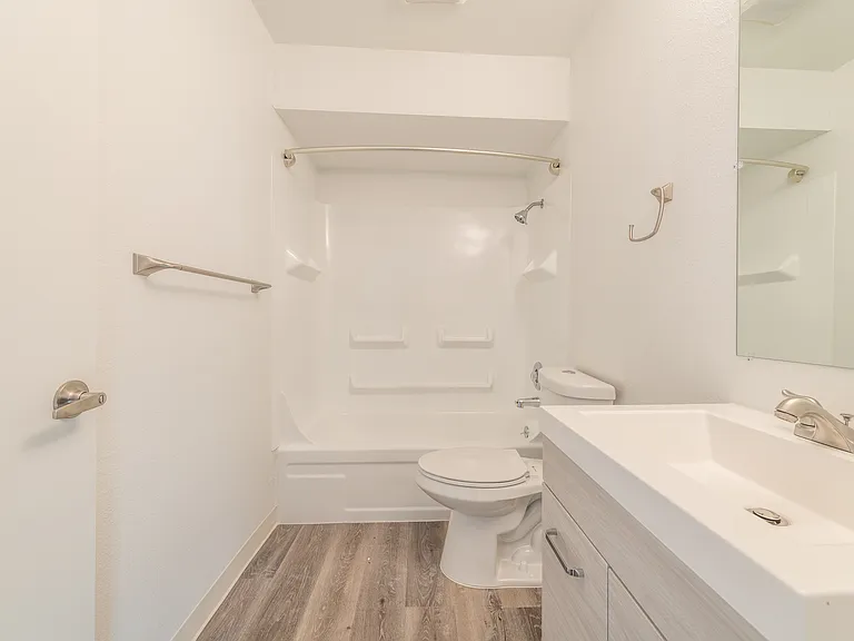 Aster Parc by Trion Living — Photo 17
