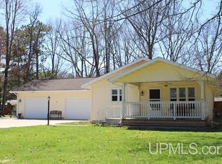 5761 Pine .25 St, Gladstone, MI 49837