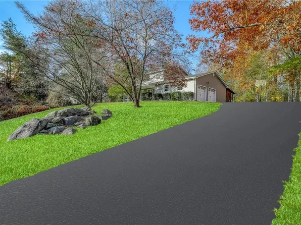 5 Karsten Drive, Suffern, NY 10901