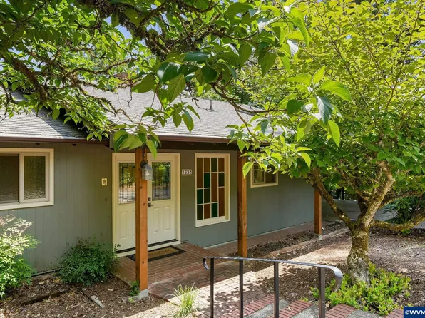1634 NW Crest Pl, Corvallis, OR 97330