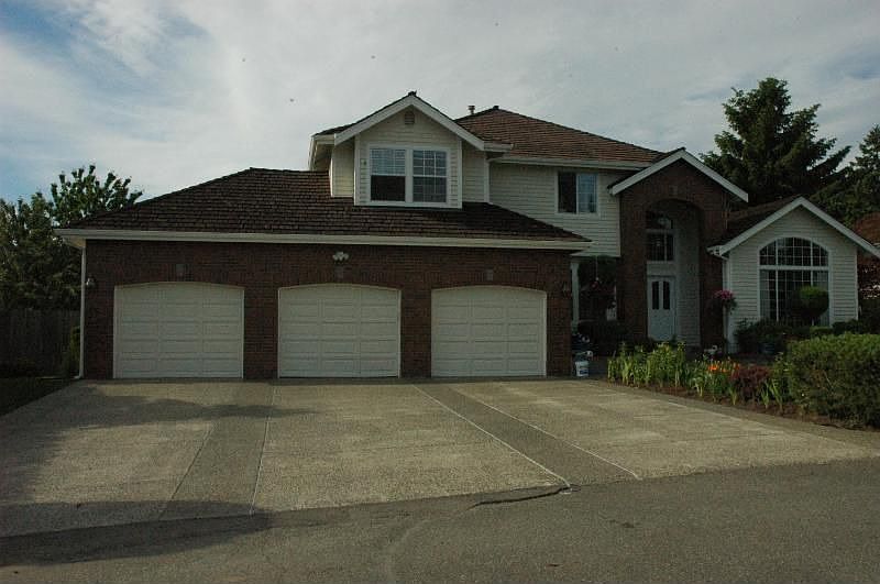 1st image of 6611 71st Street Ct W