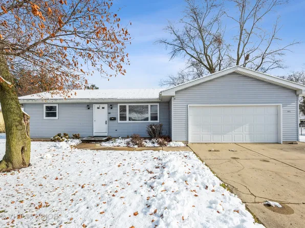 941 N Elmwood Dr, Aurora, IL 60506
