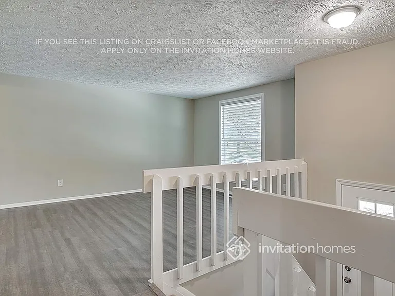 5224 Martins Crossing Rd — Photo 2
