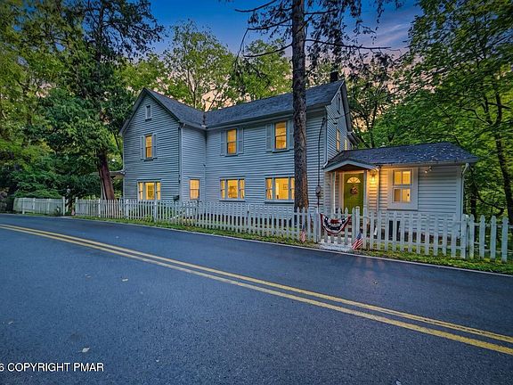 2nd image of 694 River Rd