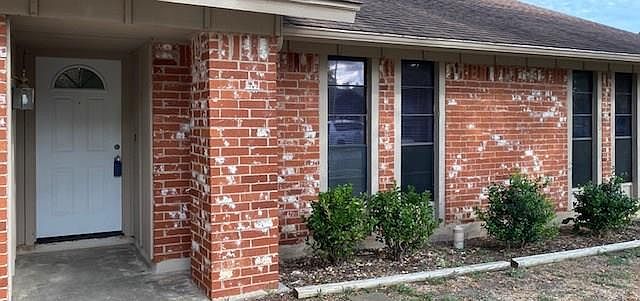 1st image of 10703 Parkfield Dr