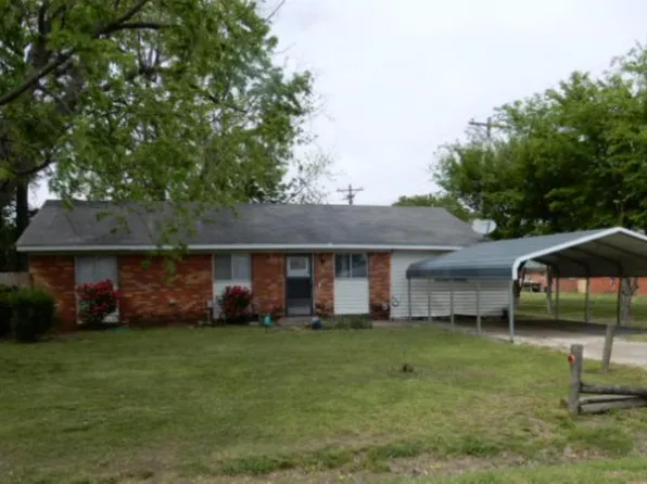 102 S Gosnell St, Gosnell, AR 72315