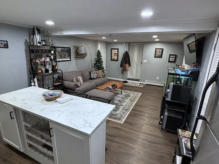 51 Bellevue Ave — Photo 18