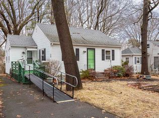 29 Devon Dr, Manchester, CT 06040