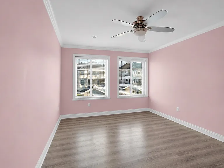15108 A Ave #76 — Photo 23