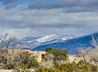 38 Vereda Serena Rd, Santa Fe, NM 87508