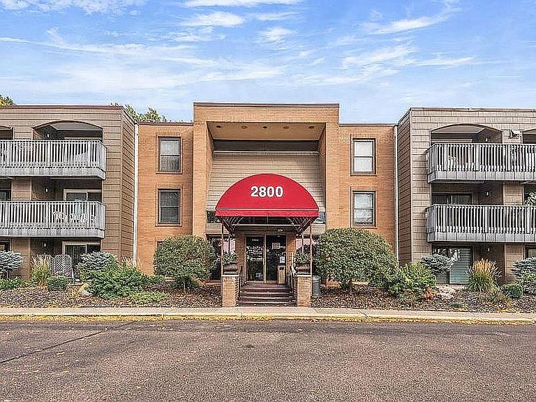 2800 Hamline Ave N Saint Paul, MN, 55113 Apartments for Rent Zillow