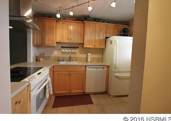 4th image of 4151 S Atlantic Ave #4020