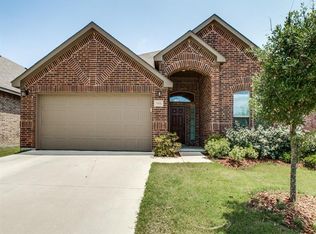3936 Hollow Lake Rd, Roanoke, TX 76262