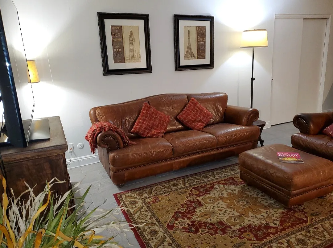 2 bed, 1.5 bath, 1005 sqft, $3,495 — Photo 1