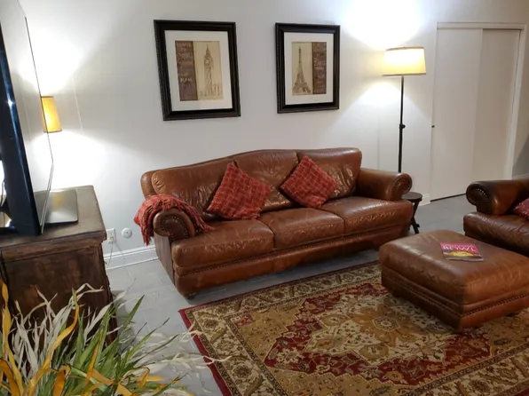5870 Green Valley Cir #1, Culver City, CA 90230
