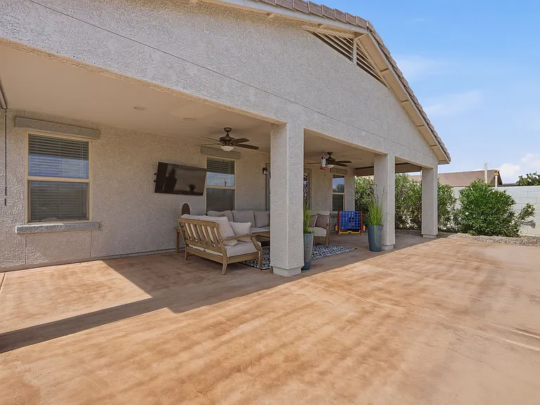 4665 E Longhorn St — Photo 38