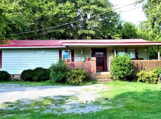 11 Cunningham Hollow Rd, Fayetteville, TN 37334