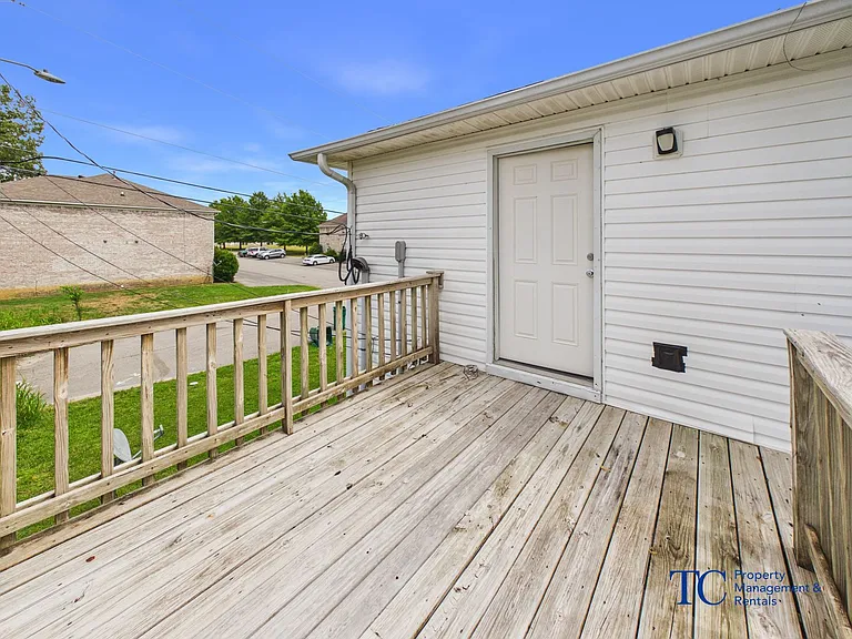 287 Foxworth Dr — Photo 33