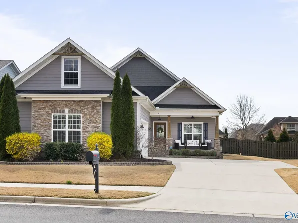 4 Notting Hill Pl SE, Gurley, AL 35748