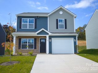 165 Callie River Ct, Clyde, NC 28721