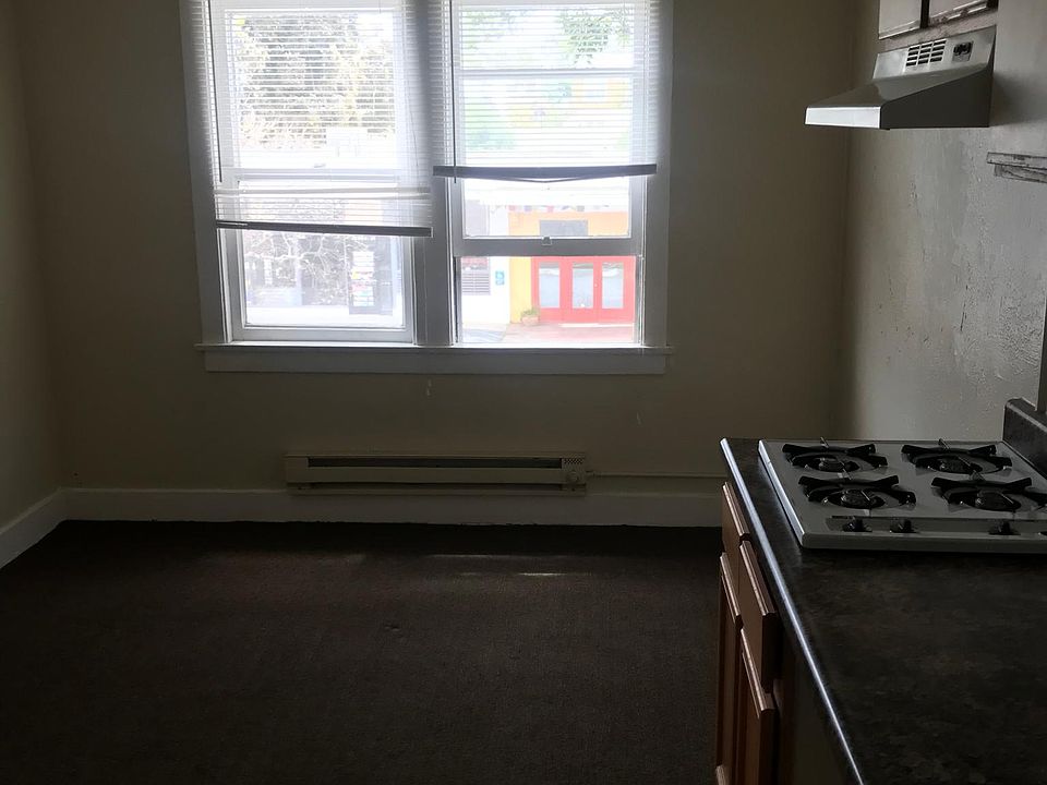 2nd image of 87 S Oak St #19