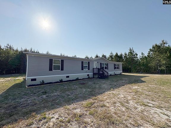 3rd image of 247 S Dixie Rd
