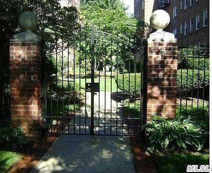 1st image of 34 Cathedral Ave APT 2B