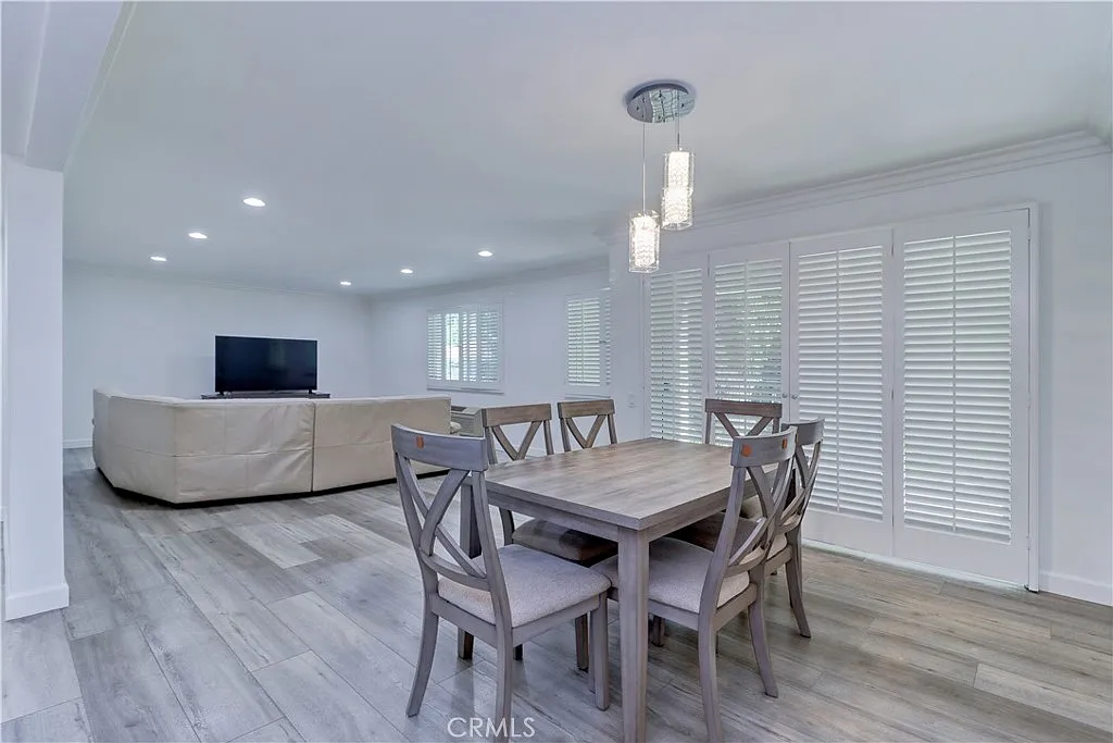 2 bed, 1230 sqft, $3,500 — Photo 4
